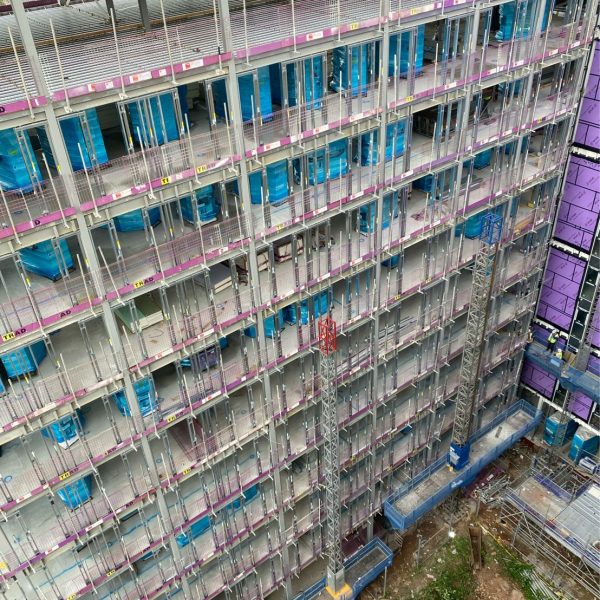 aura construction 4